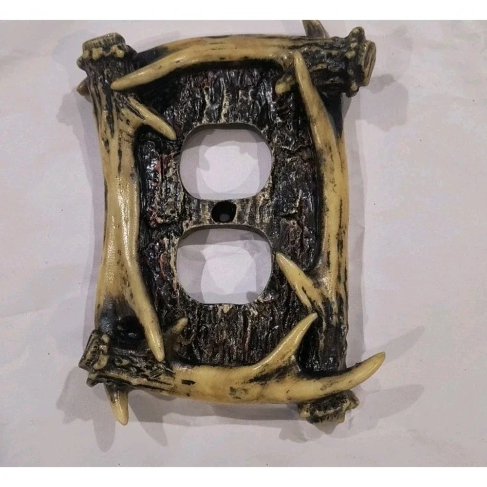 Deer Antler single Outlet Plug Plate Cover Rustic Faux Wood Cabin Lodge Decor